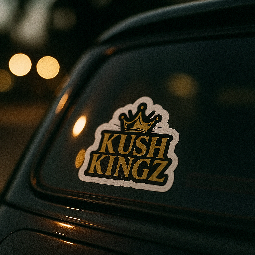 KUSH KINGZ – Royal Smoke Sticker